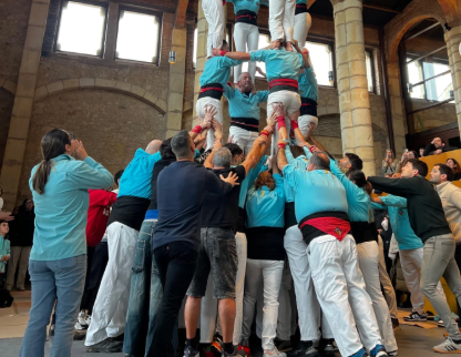 Els Xiquets de Vila-seca fan la primera actuació sencera de l’any