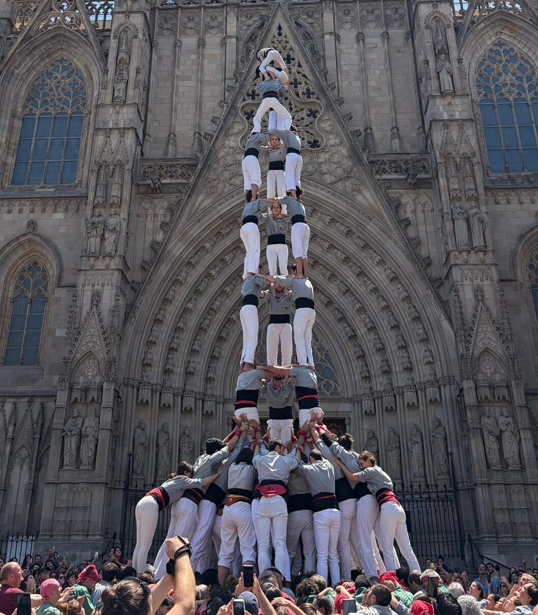 Sants se suma a les colles de 9